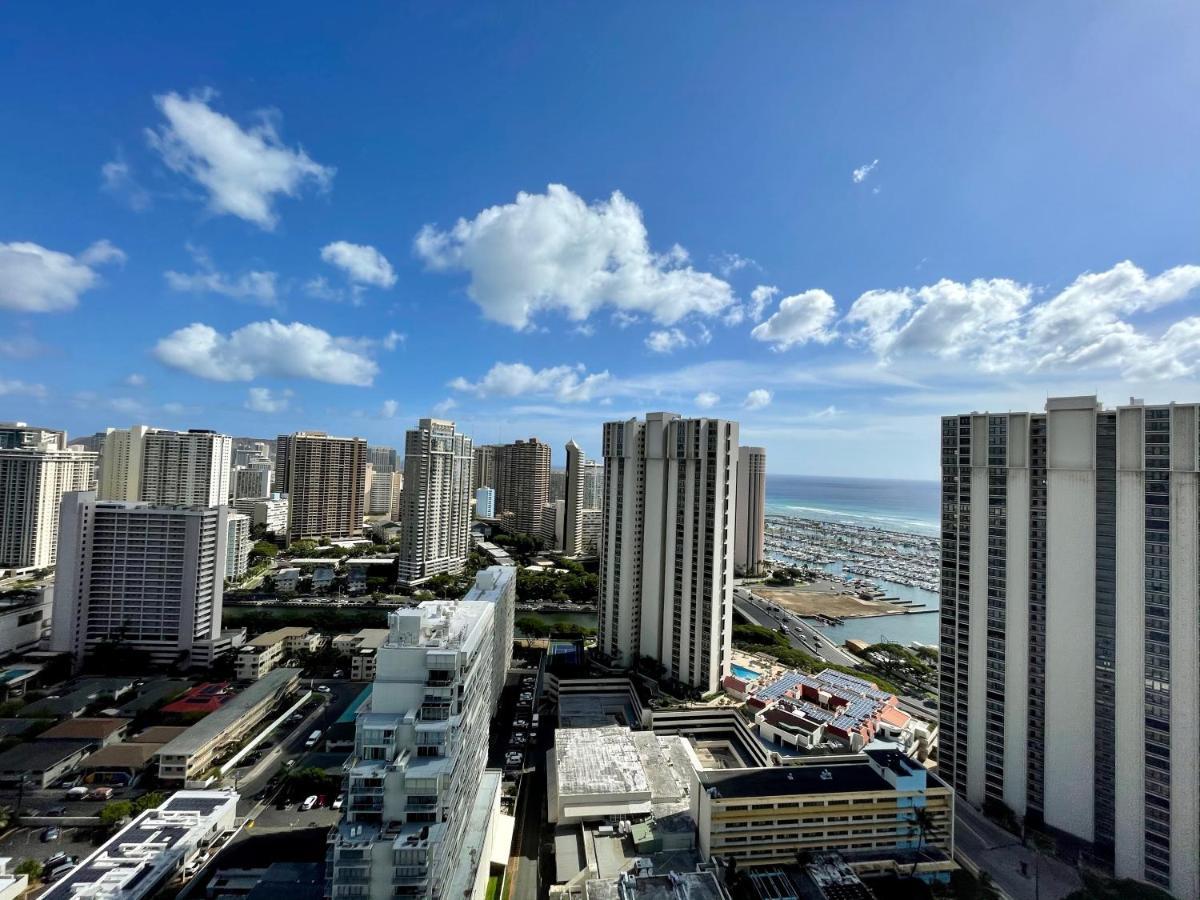 Ala Moana Hotel 31St Floor Гонолулу Екстер'єр фото